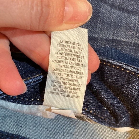 Women’s American eagle jean shorts size 4 - Picture 4 of 6